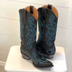 Old Gringo black boots with turquoise stitching